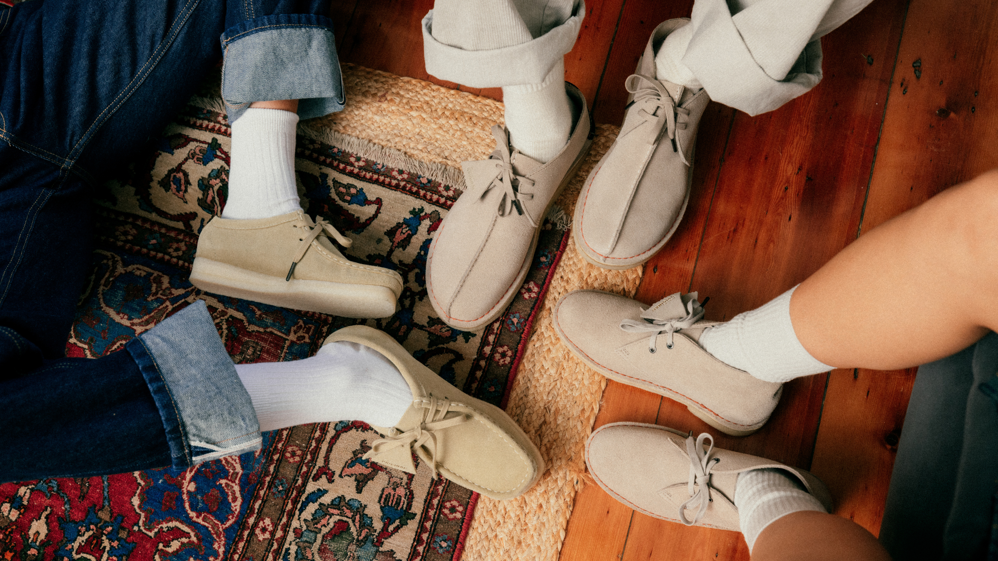 FROS International verkrijgt exclusieve distributierechten voor Clarks footwear in de Benelux