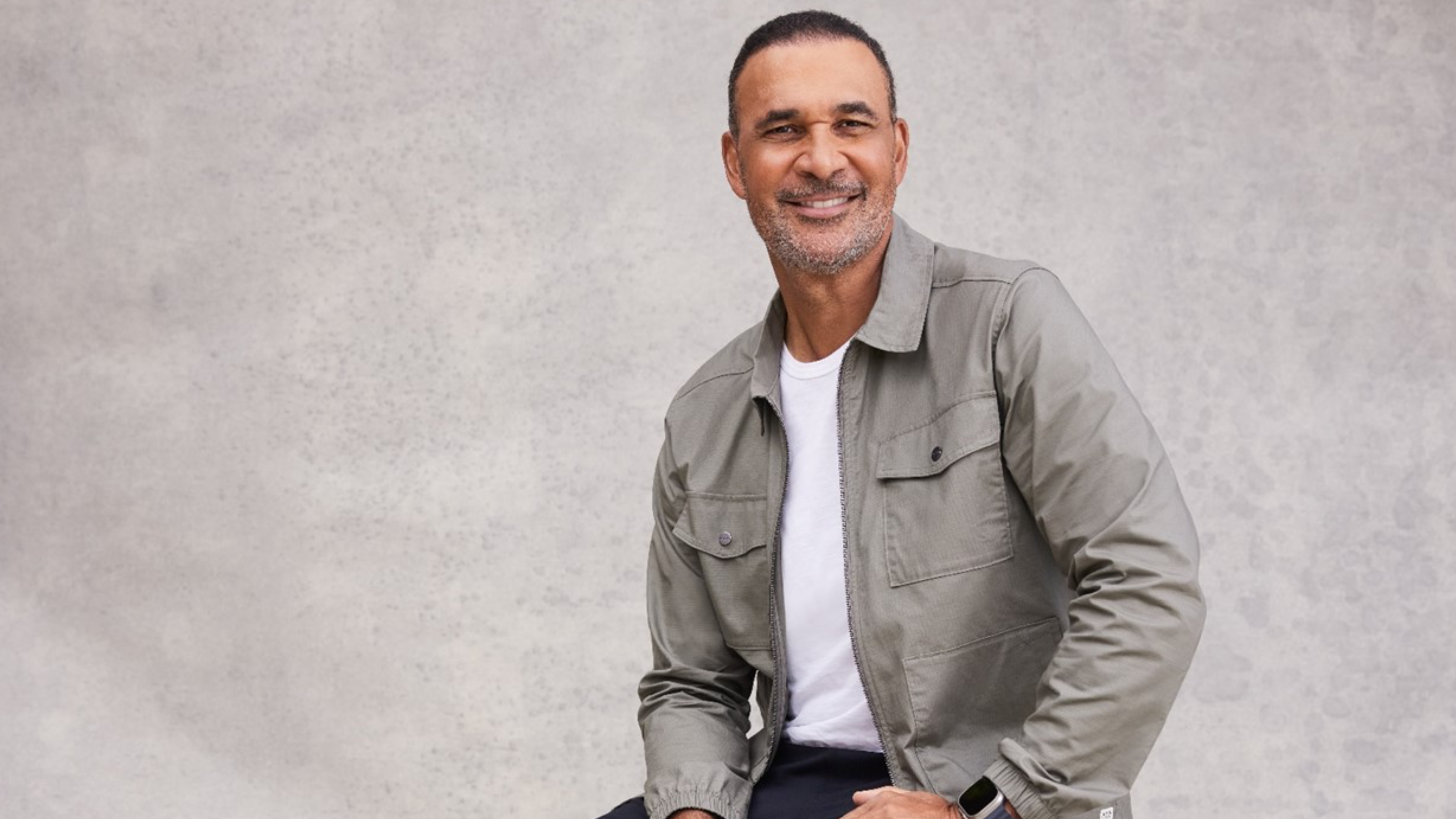 Soccer legend Ruud Gullit is the first ambassador of Skechers Benelux