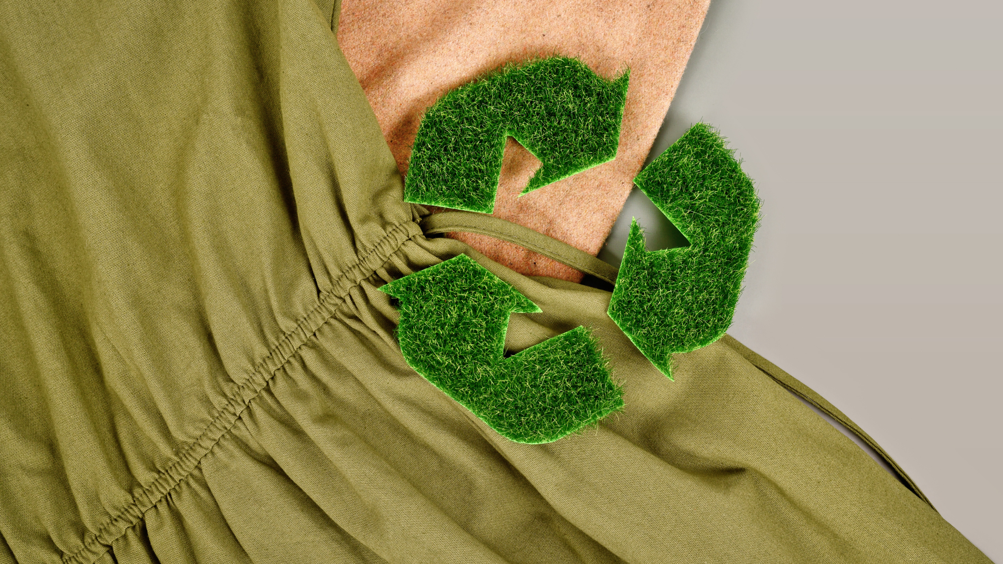 A sustainable fashion industry is the future! How are you contributing?