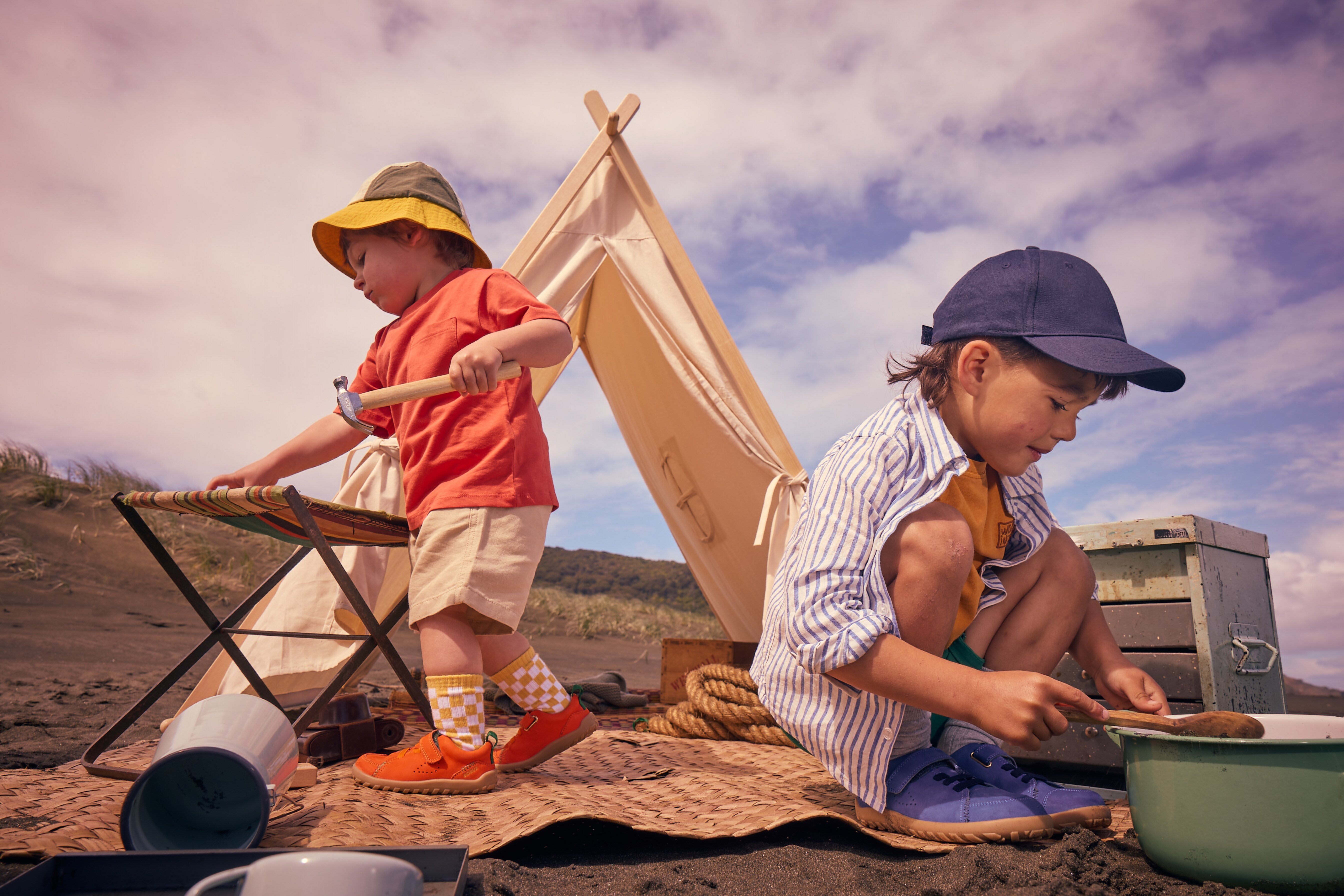 Alpha_SS_Prime_Tangerine_BQ10478JE5AG_Prime_Olympian Blue_BQ10478JE5AG_3(1)_300dpi-enlarged.jpg