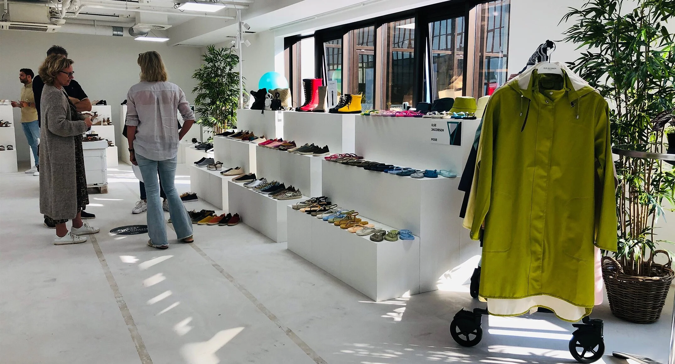 Schoenen inkopen clearance
